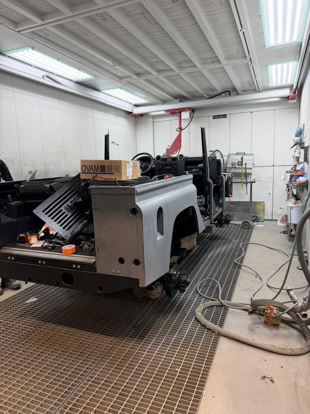 Land Rover Defender 110 2.4 TD4 SE -7 posti-