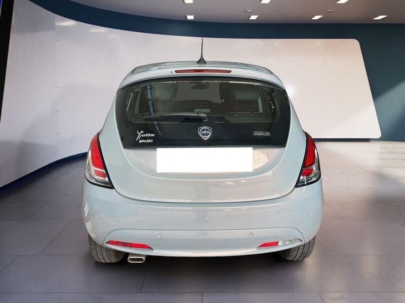 Lancia Ypsilon III 2021 1.0 firefly hybrid Gold s&s 70cv