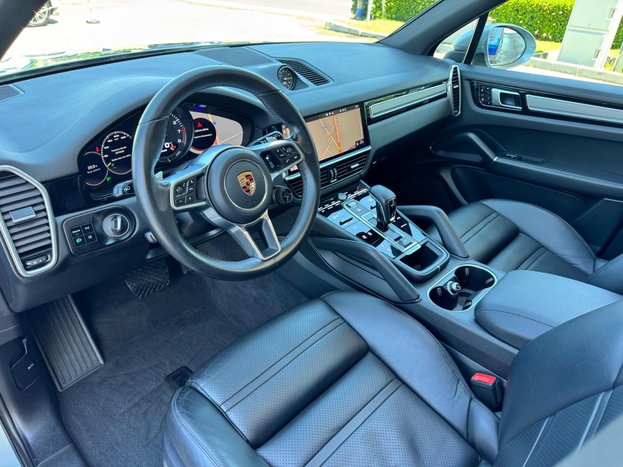 Porsche Cayenne 3.0 V6 E-Hybrid open edition uni pro italiana