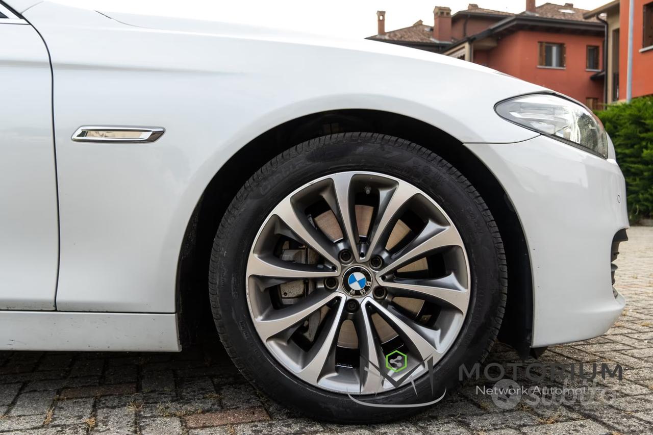 BMW 530d xDrive Luxury Steptronic - 2015