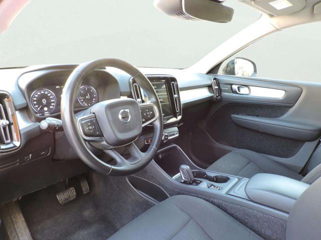 VOLVO XC40 D3 AWD Geartronic Momentum