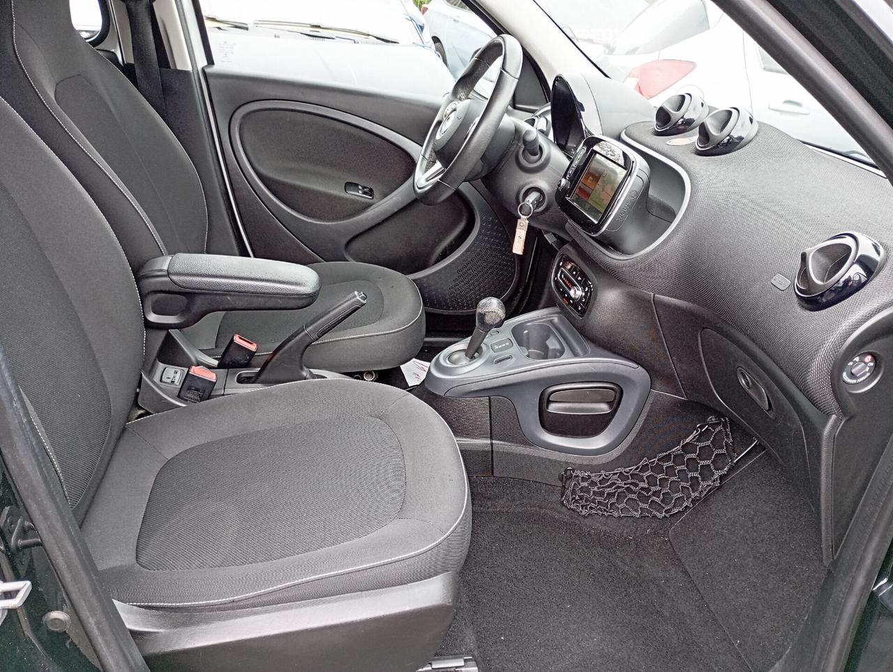 Smart ForFour 0.9 Turbo 90CV Passion Aut.