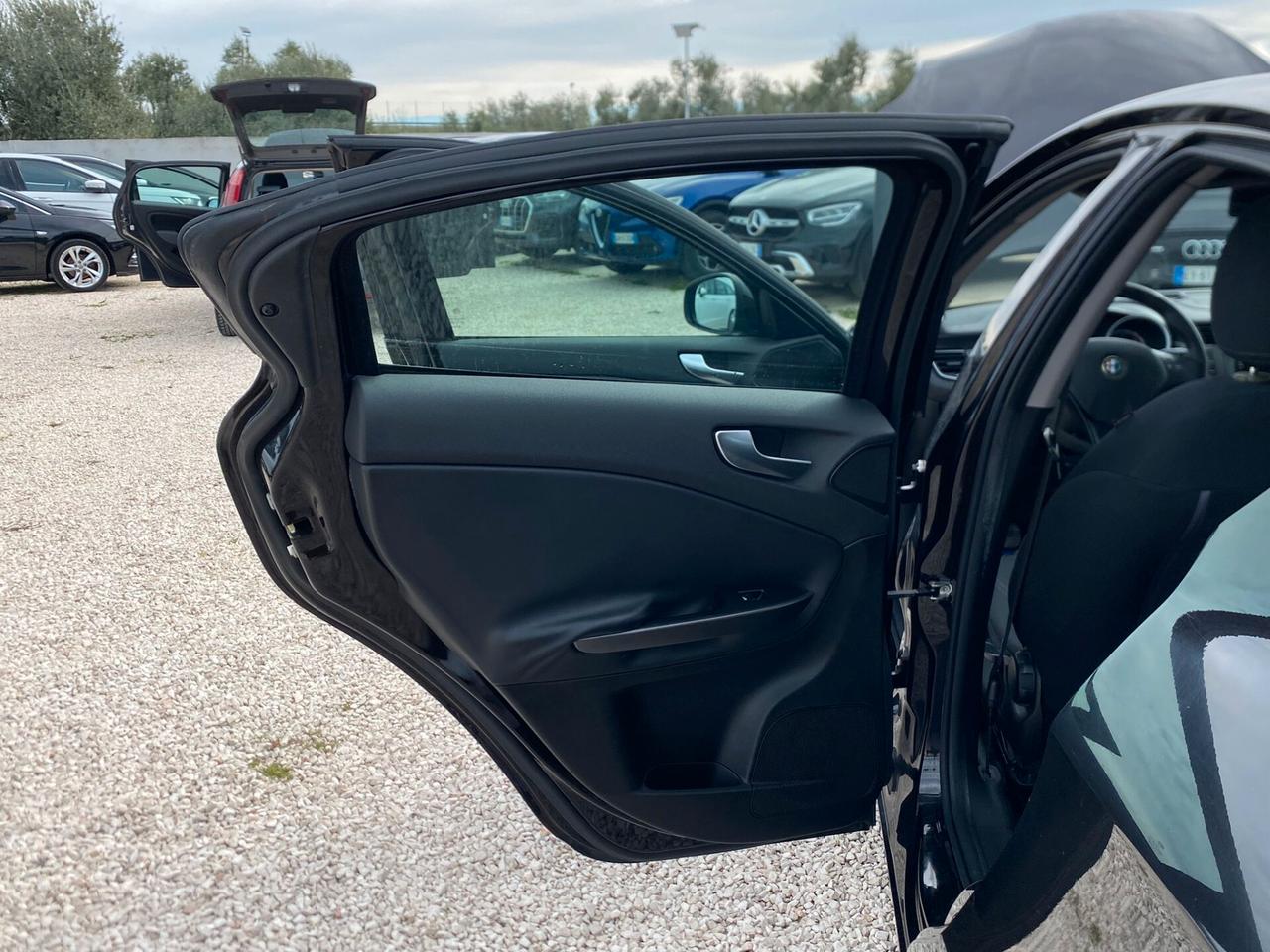 Alfa Romeo Giulietta 1.6 JTDm-2 105 CV Exclusive NEOPATENTATI