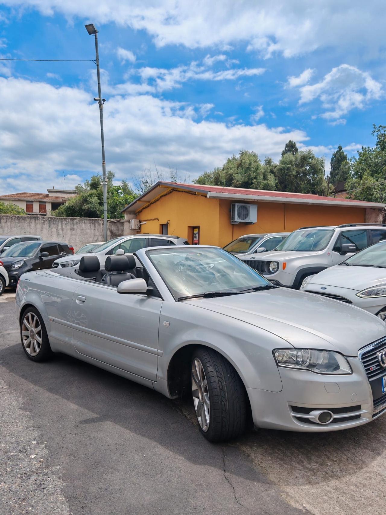 Audi A4 Cabriolet 2.0 TDI F.AP. Top plus