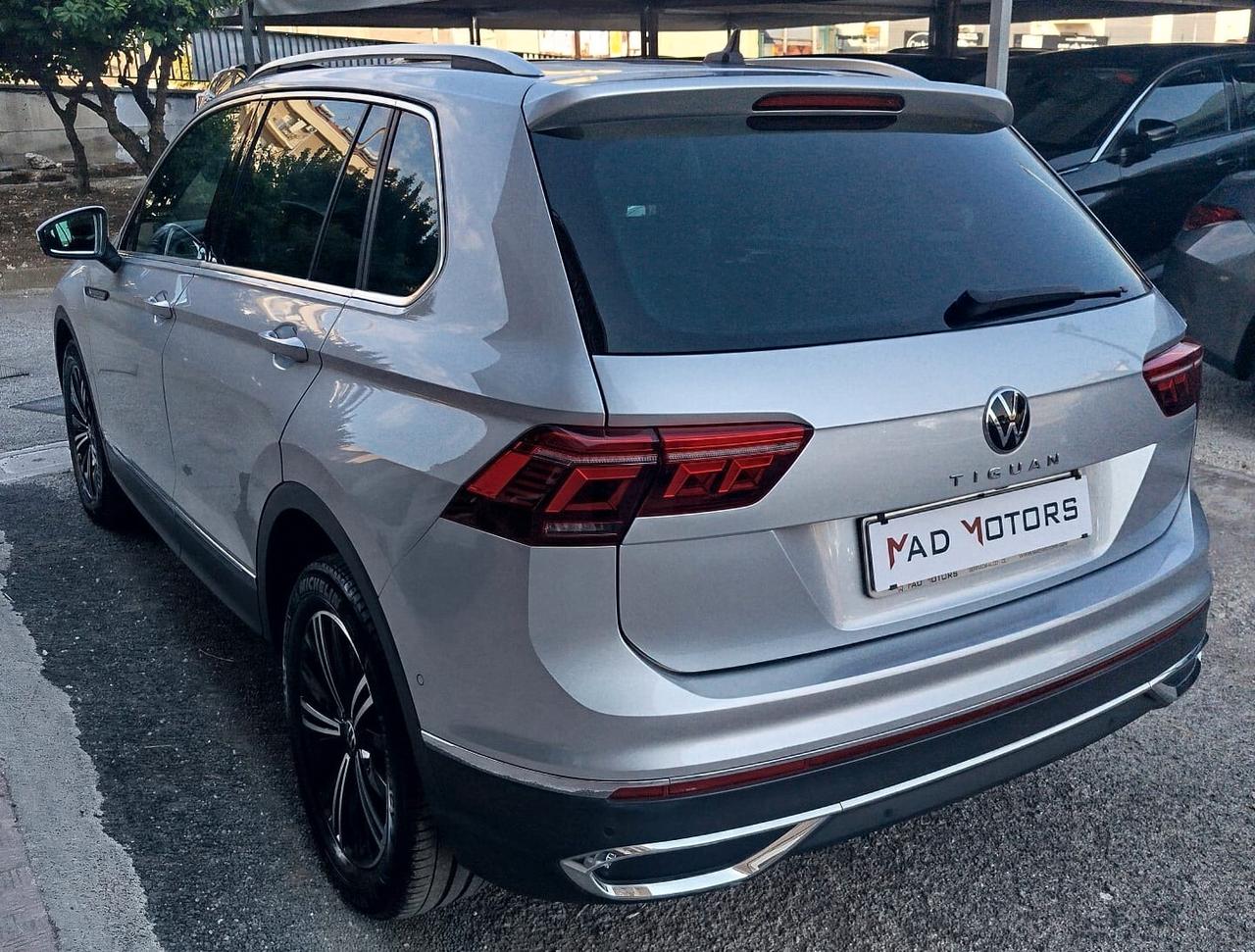 Volkswagen Tiguan 2.0 TDI 150 CV SCR DSG Elegance IVA TETTO 2022