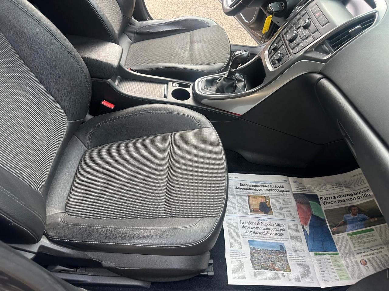 Opel Astra 1.7 CDTI 110CV 5 porte Cosmo NEOPATENTATI