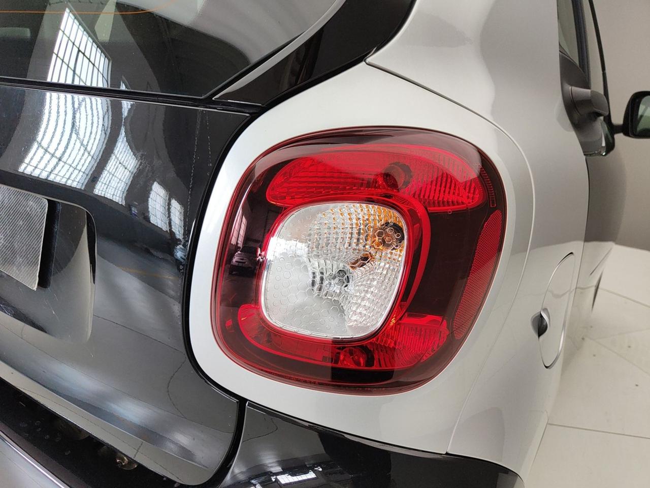 SMART Fortwo III 2015 900 T 90CV TWINAMIC PASSION