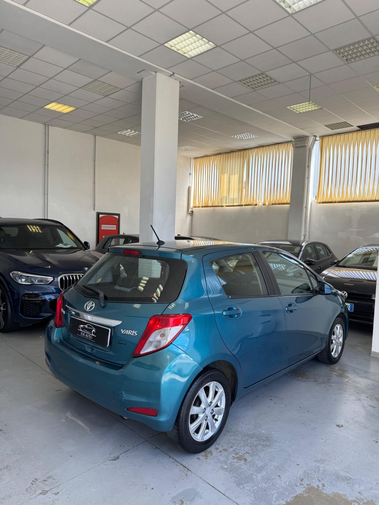 Toyota Yaris 1.3 5 porte Lounge