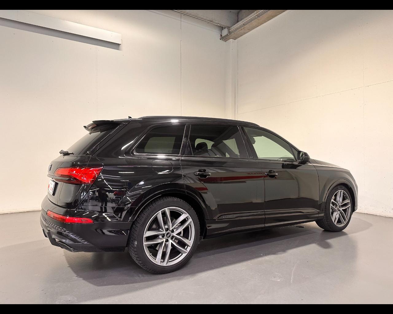 AUDI Q7 3.0 TDI MHEV TIPTRONIC QUATTRO S-LINE EDITION