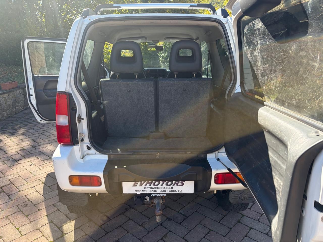Suzuki Jimny 1.3i 16V cat 4WD JLX GANCIO TRAINO