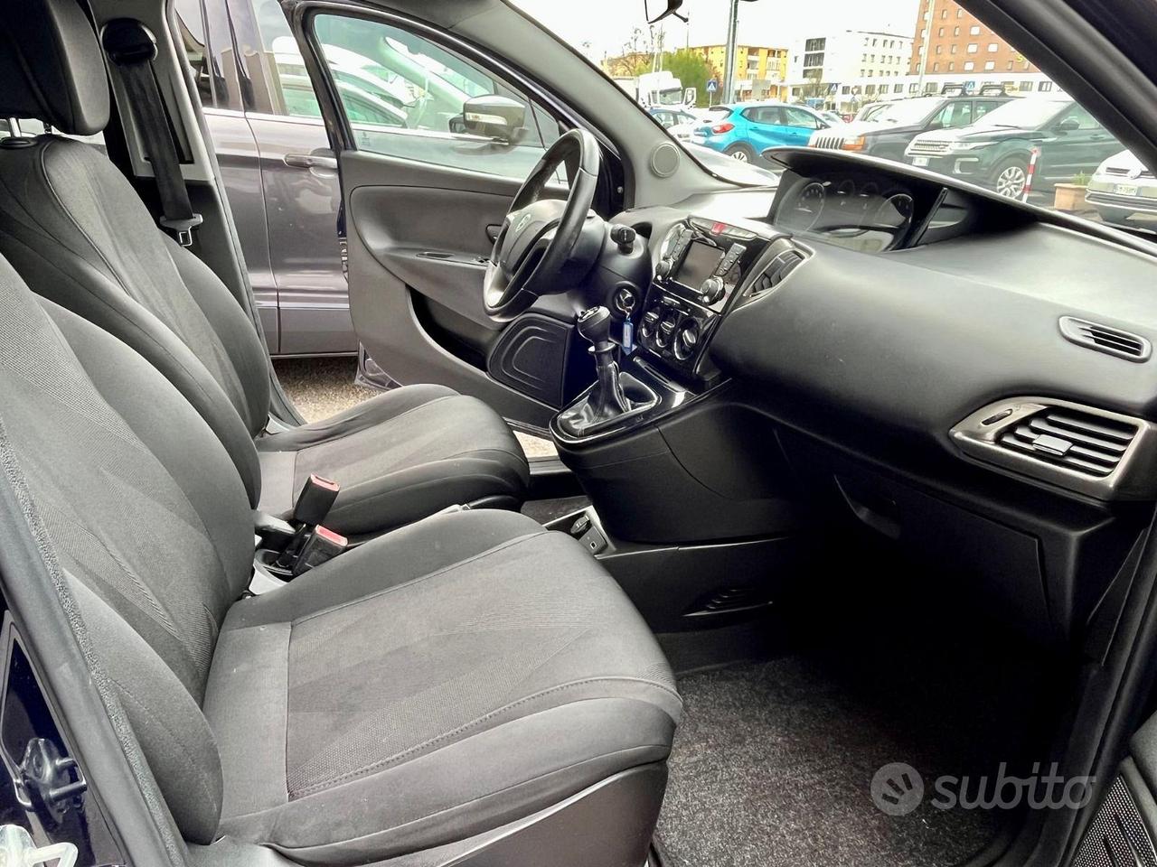 LANCIA Y 1.2 69CV PLATINUM unico prop.