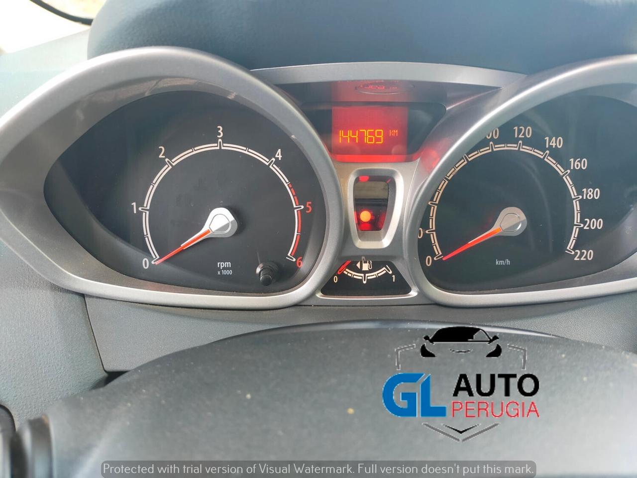 Ford Fiesta 1.4 tdci 5p titanium full opt neopatentati