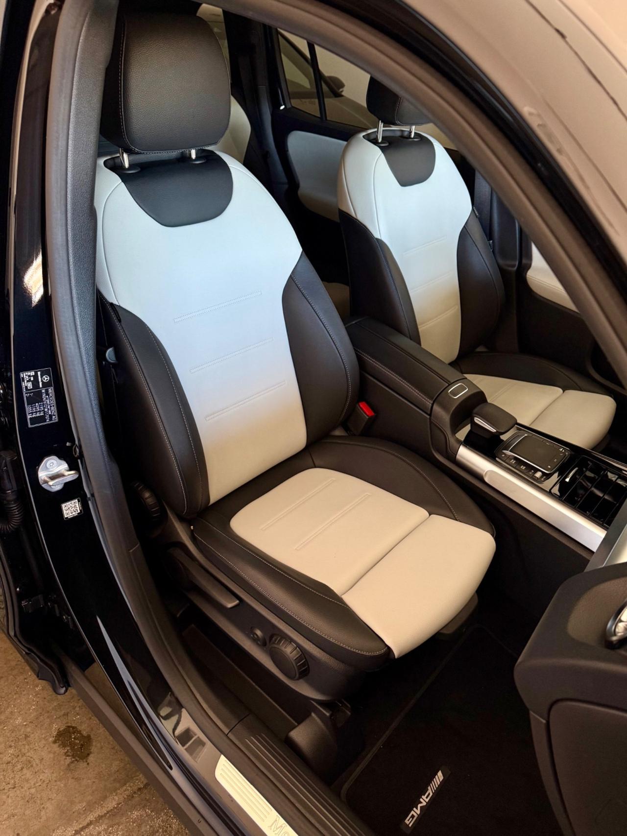 Mercedes Glb 200d Premium Night Edition 150CV