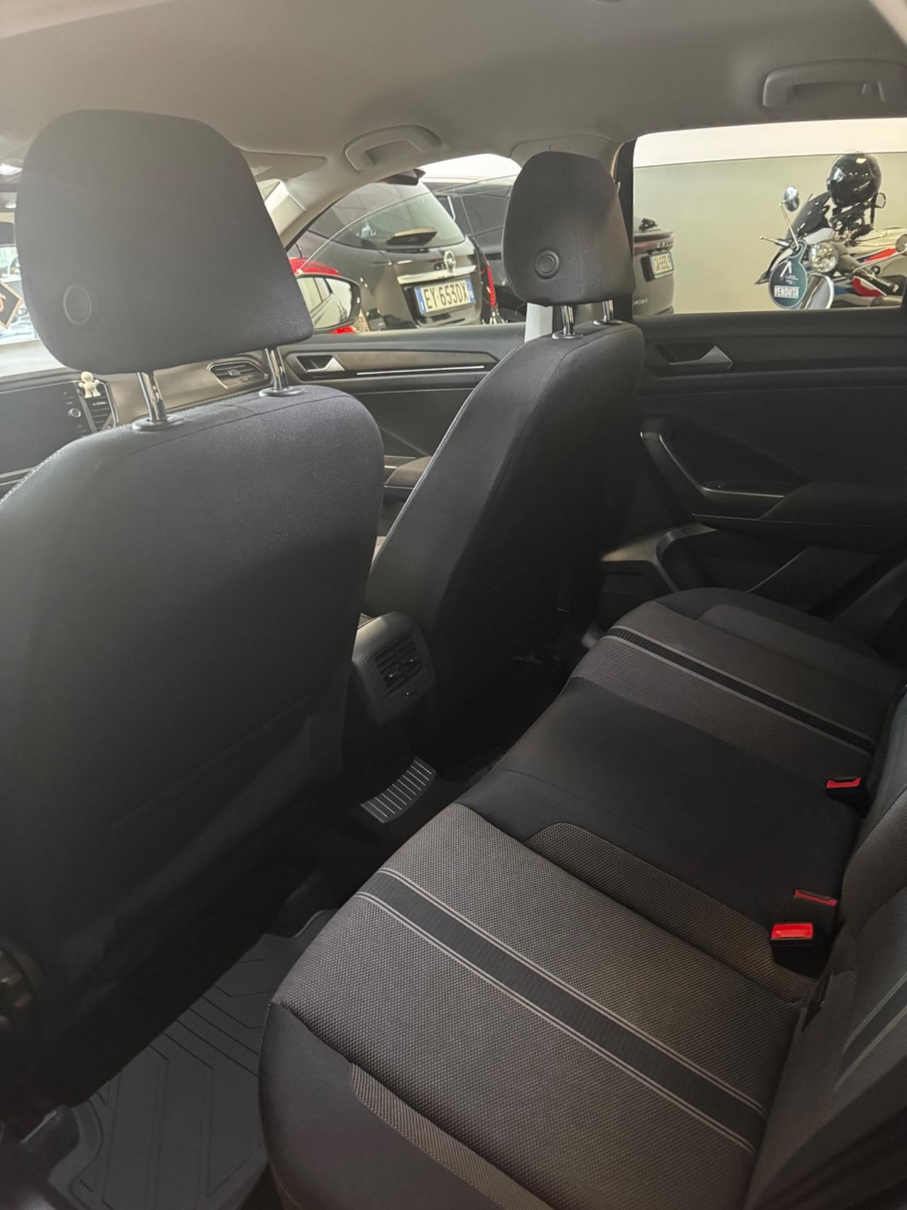 Volkswagen T-Roc 1.0 TSI 115 CV Advanced BlueMotion Technology