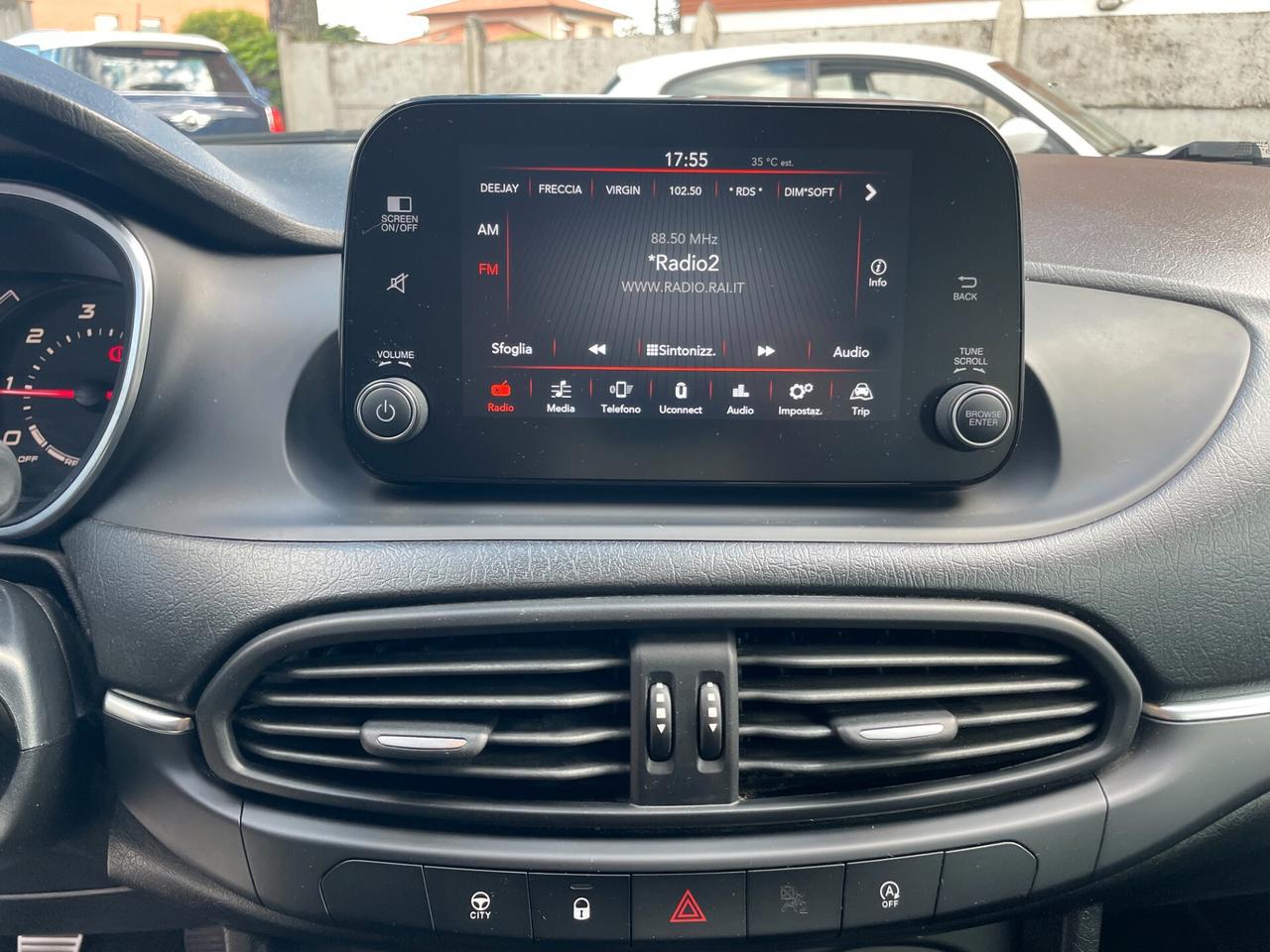 Fiat Tipo 5 porte 5p 1.3 mjt LOUNGE NEOPATENTATI