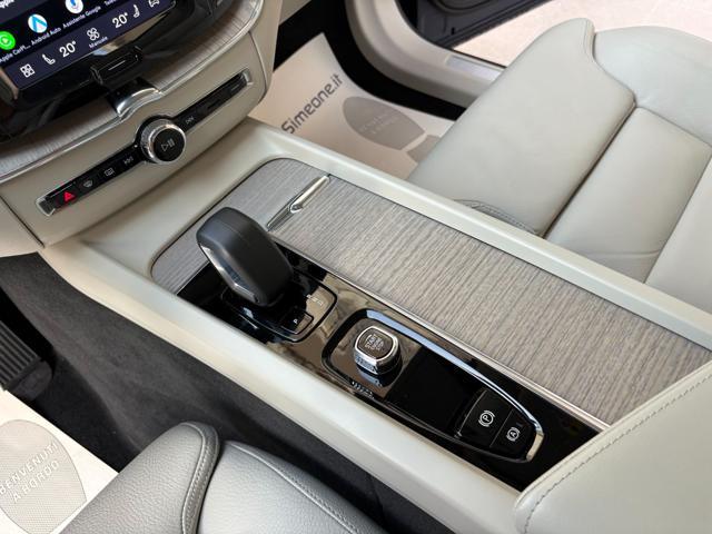 VOLVO XC60 B4 (d) automatico Plus Bright N1 (AUTOCARRO 5 P)
