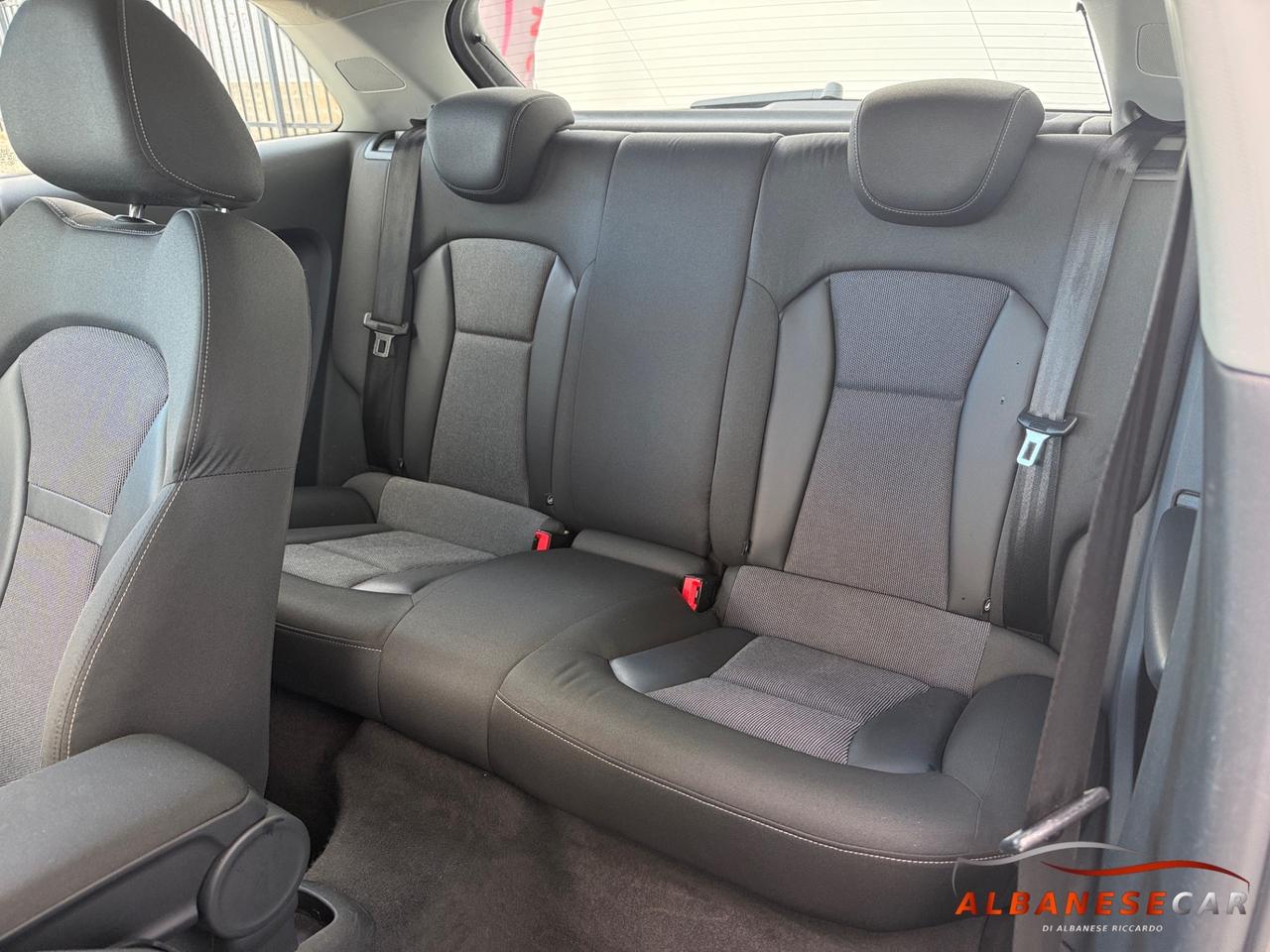 Audi A1 1.6 TDI 105 CV S-Line