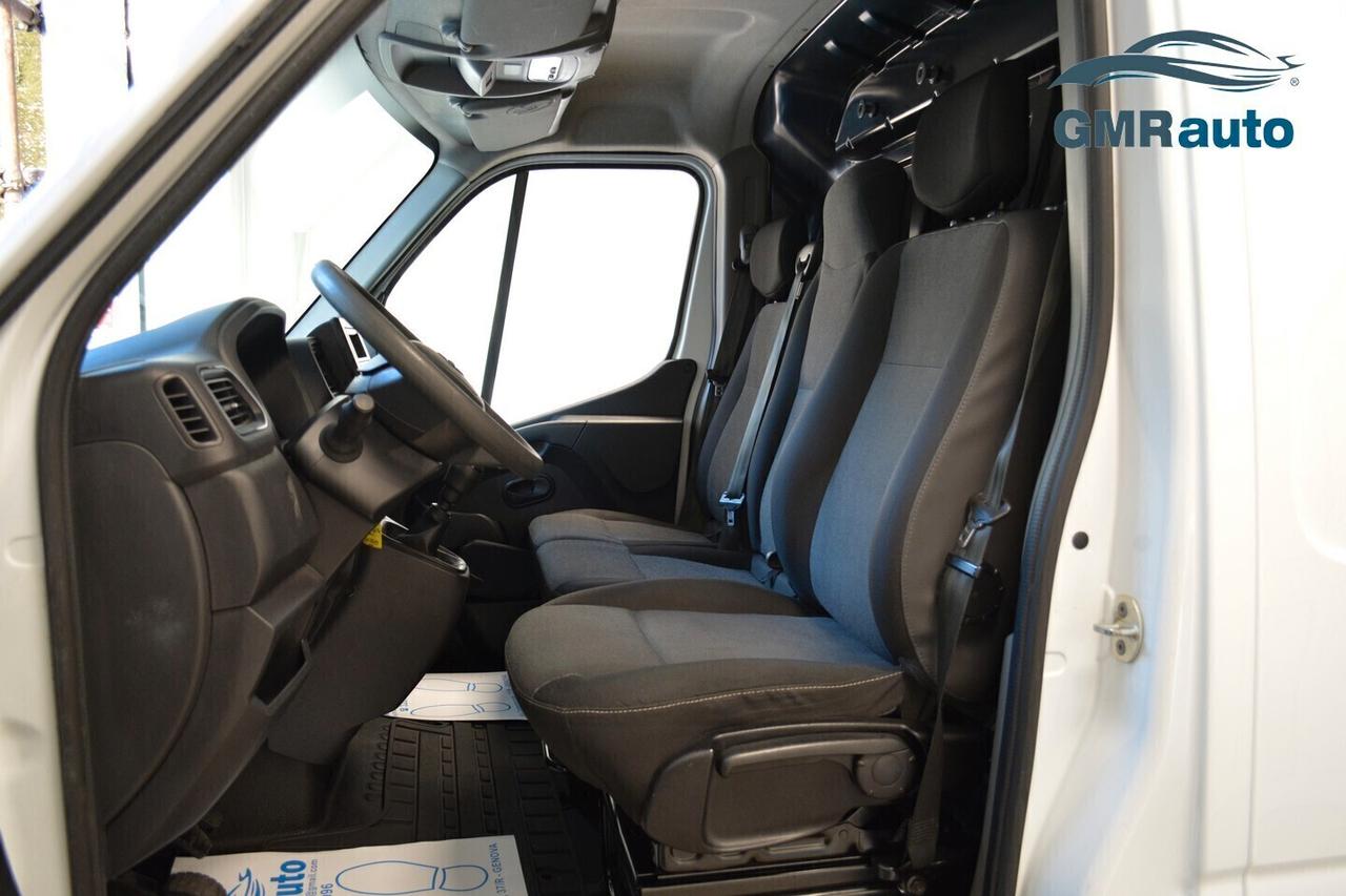 Nissan Interstar 35 2.3 dCi 135CV PM-TM Acenta Furgone.