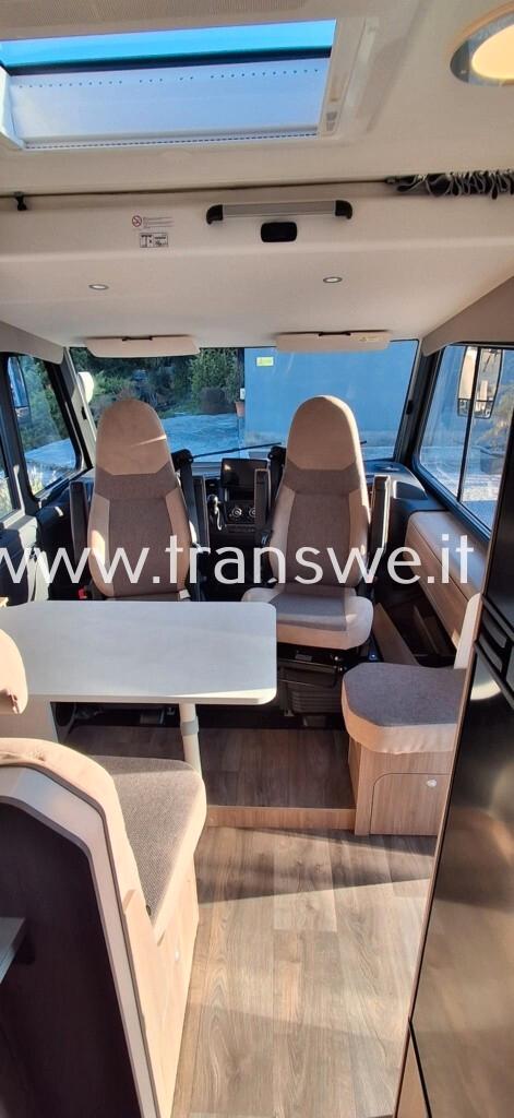 Carado I338 motorhome con letti gemelli