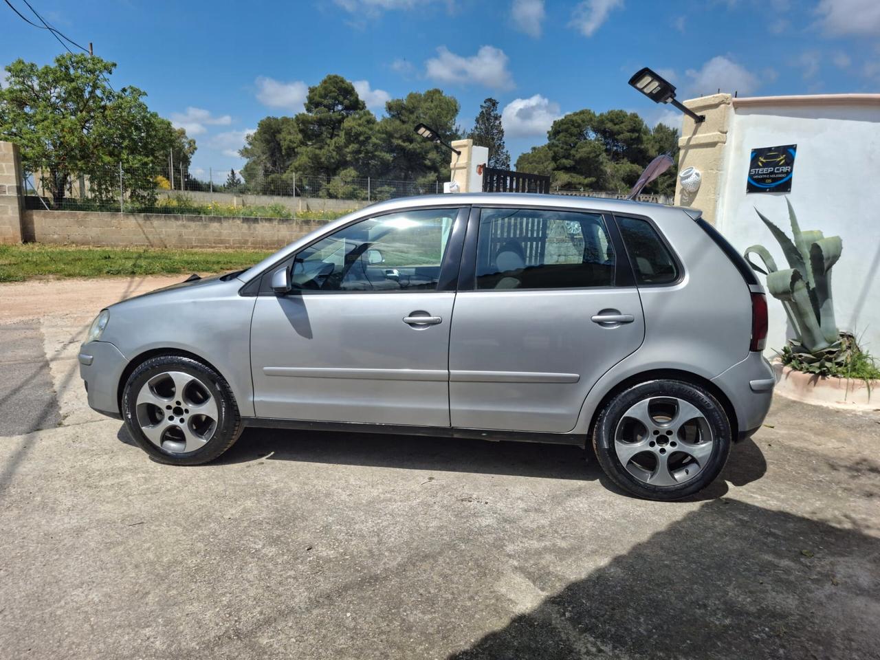 Volkswagen Polo 1.4/69CV TDI 5p. Sportline motore revisionato