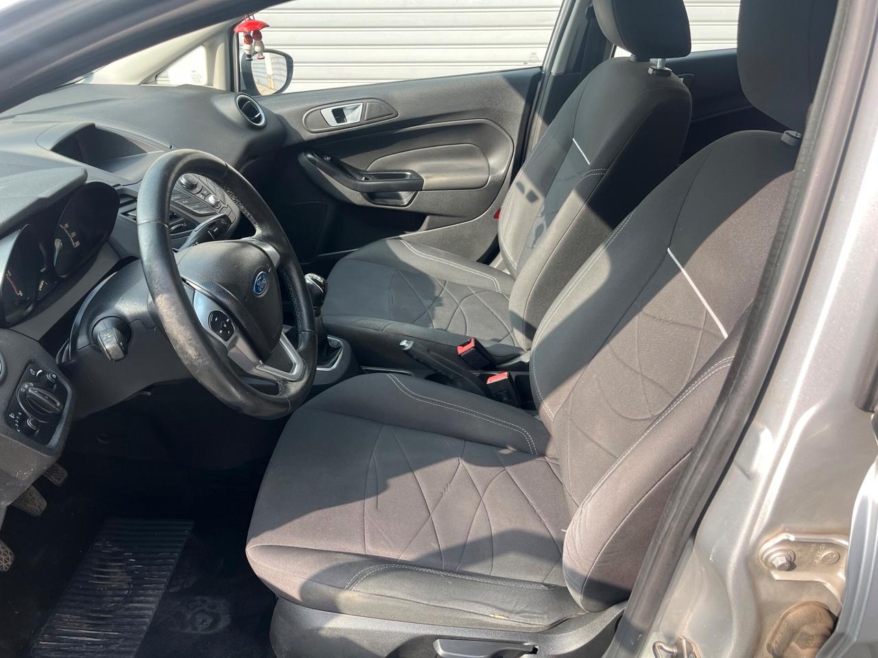 Ford Fiesta 1.5 TDCi 75CV 5 porte Titanium