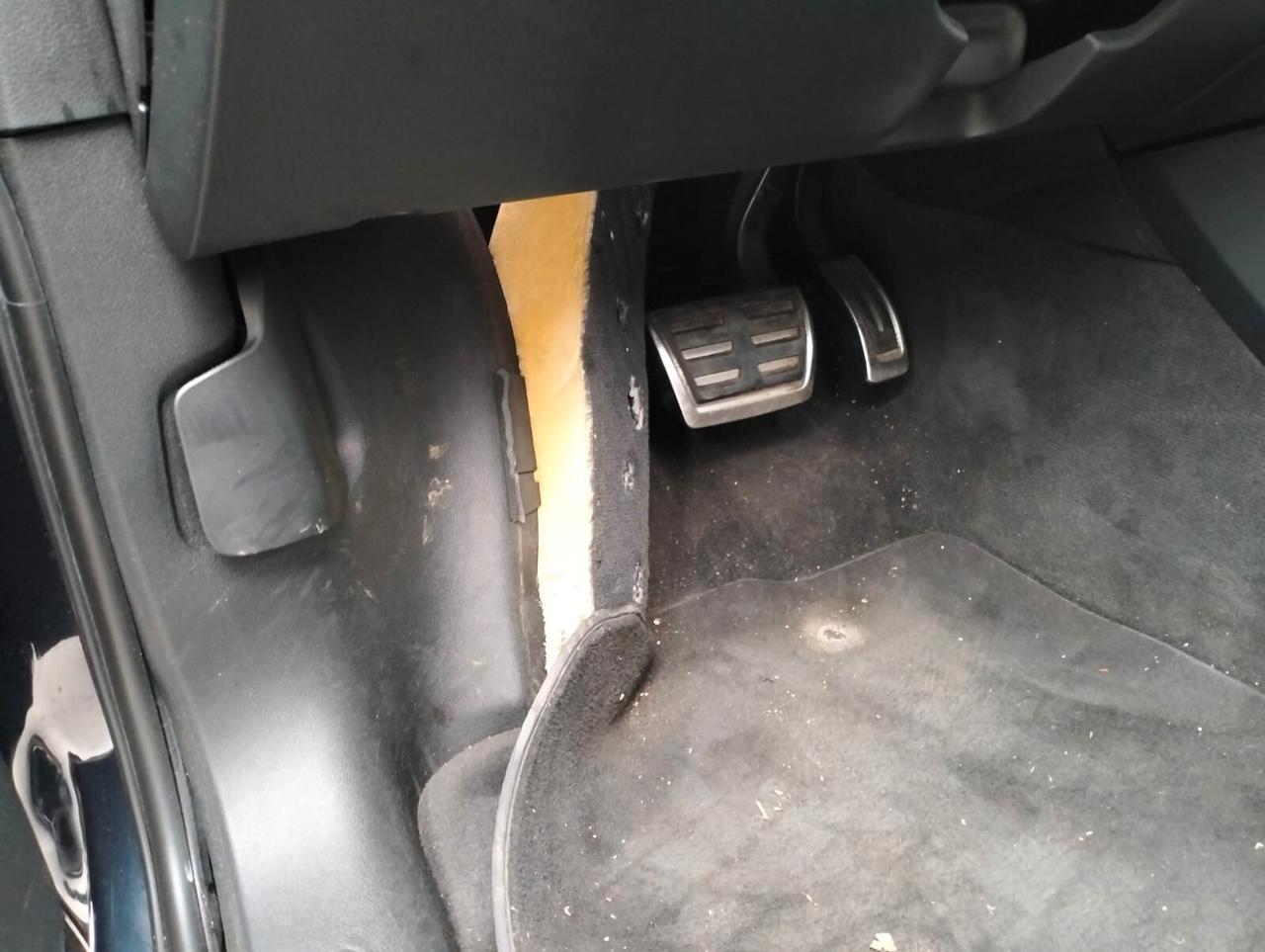 Audi SQ5 3.0 TDI biturbo quattro 313 cv - SINISTRATA