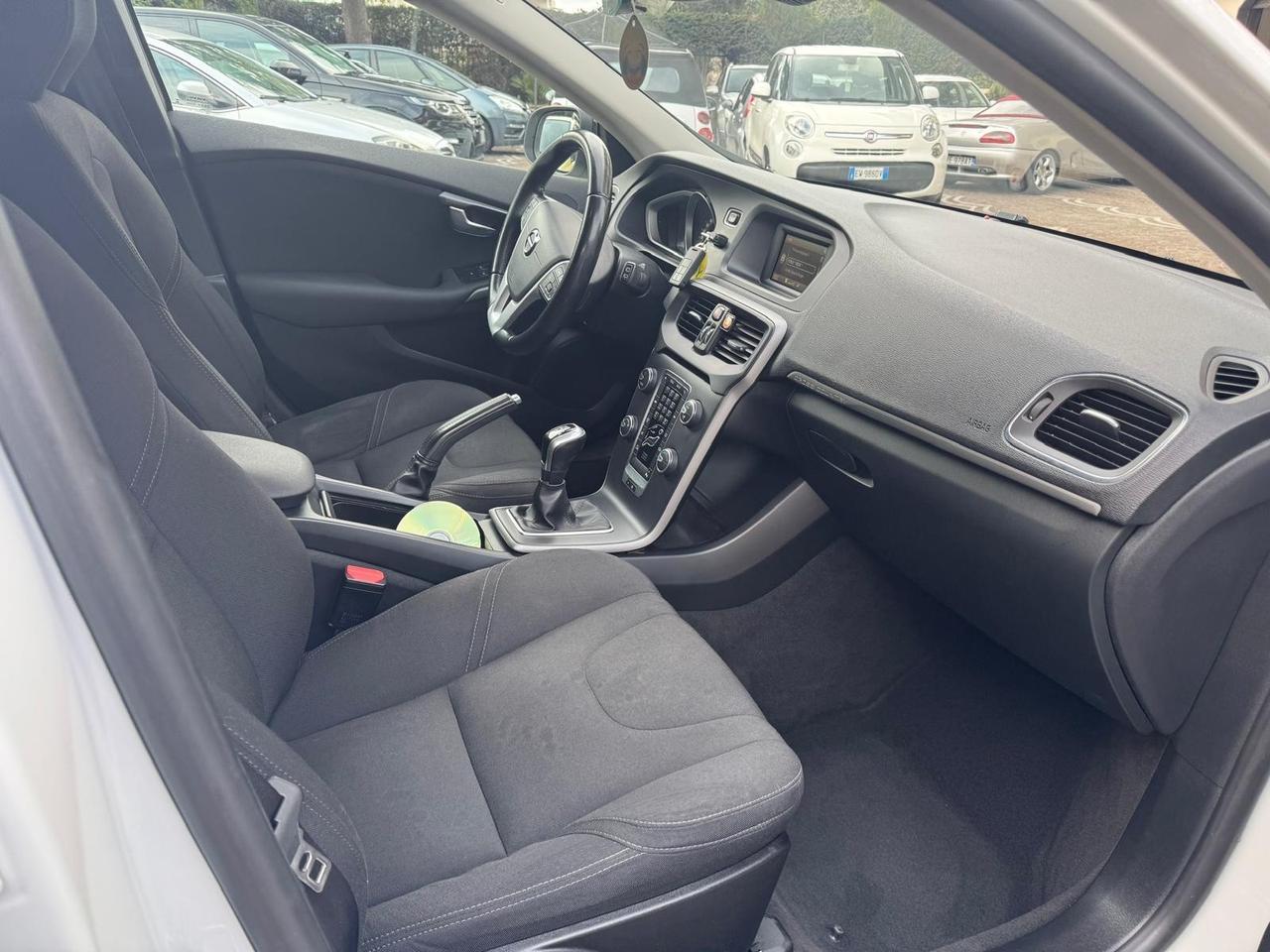 Volvo V40 Cross Country V40 Cross Country D3