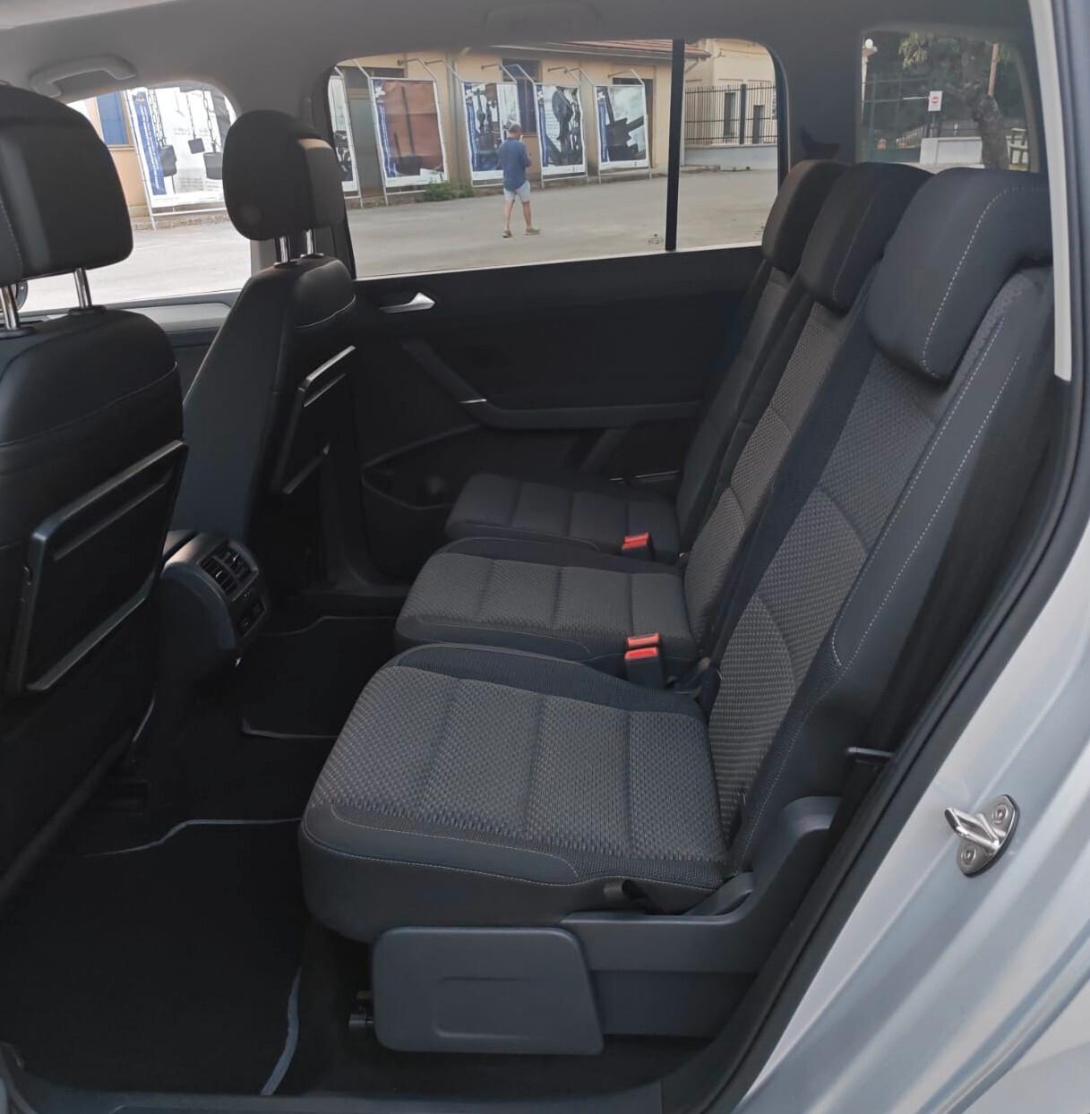 Volkswagen Touran 1.6 TDI 115 CV SCR DSG Comfortline BlueMotion Tech.