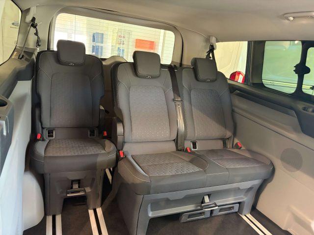 FORD Tourneo Custom 8 Posti 320 L2 H1 Titanium 2.0 EcoBlue 150 CV