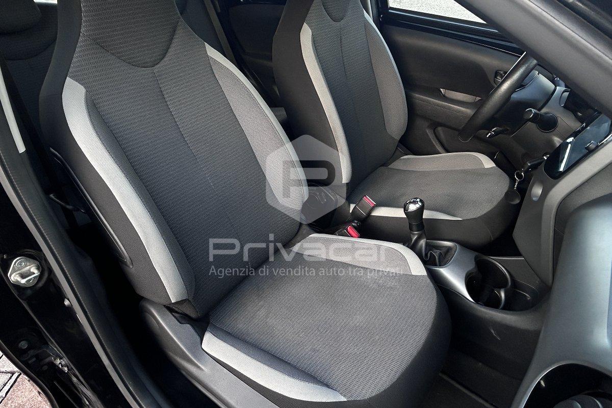TOYOTA Aygo Connect 1.0 VVT-i 72 CV 5 porte x-fun