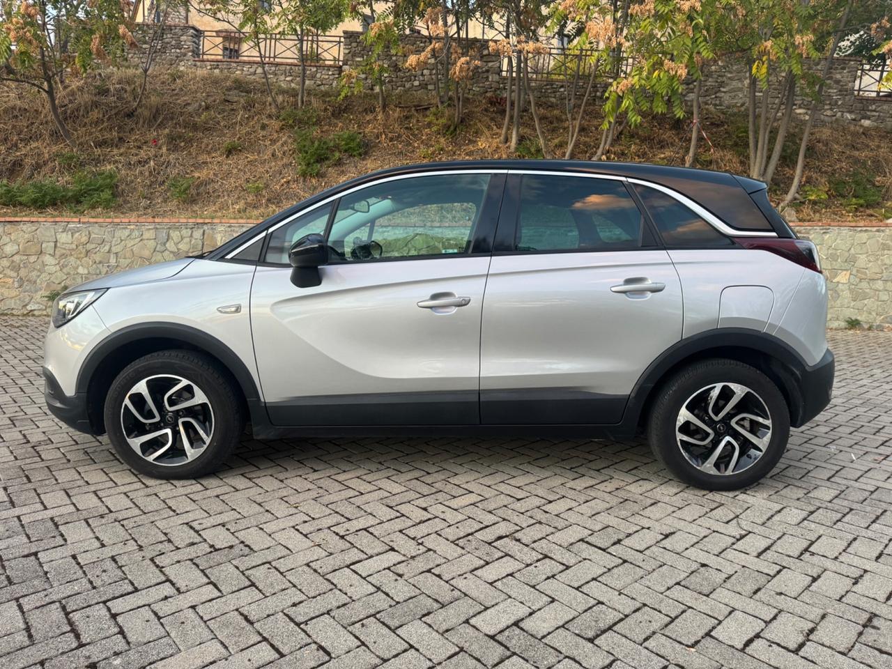 Opel Crossland X 1.6 ECOTEC 99Cv *ULTIMATE* 2018