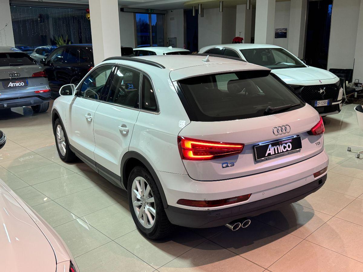 AUDI Q3 2.0 TDI 120CV S-tronic Sport