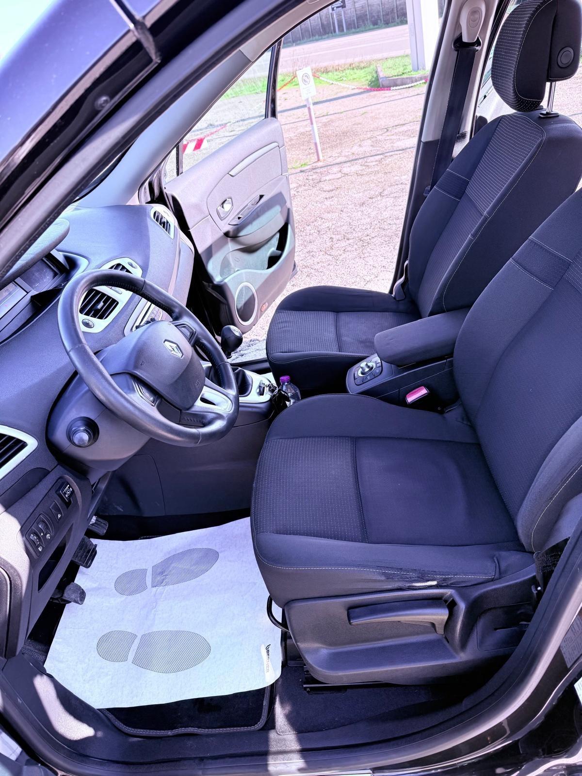 Renault Scenic Scénic X-Mod 1.6 GPL Dynamique