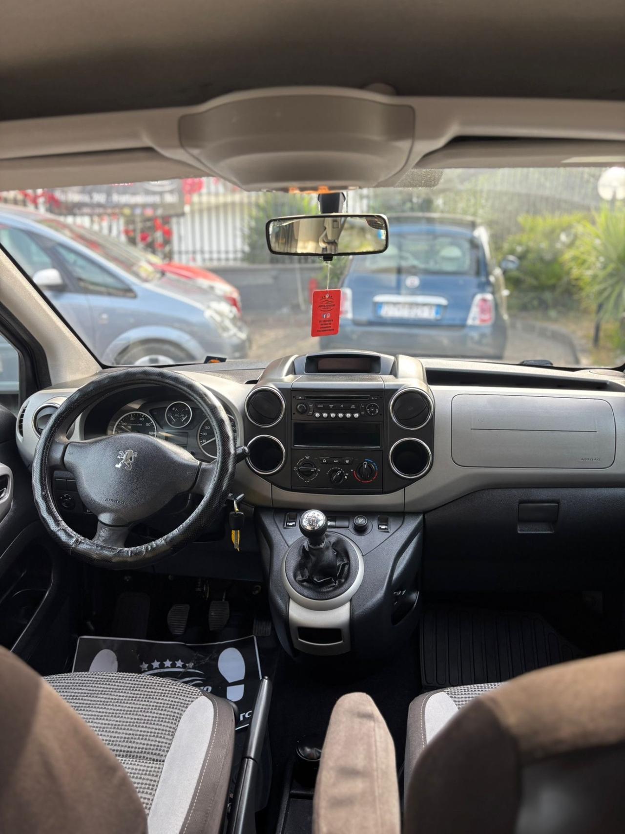 Peugeot Partner Tepee 1.6 HDi 90CV Outdoor