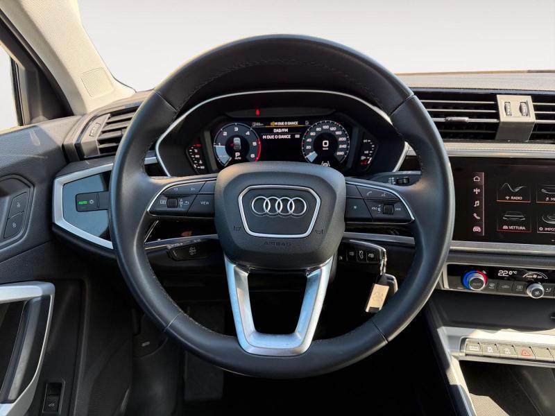 Audi Q3 Sportback 35 2.0 tdi s-tronic