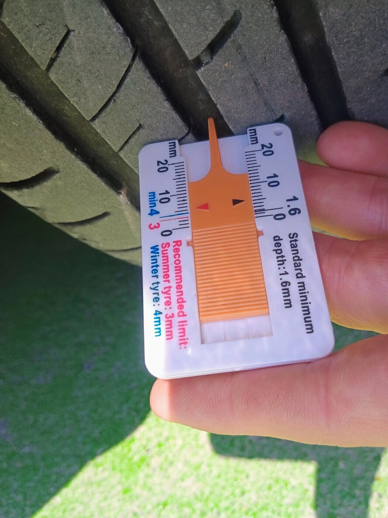 Smart Roadster CAbrio ADATTA PER NEOPATENTATI
