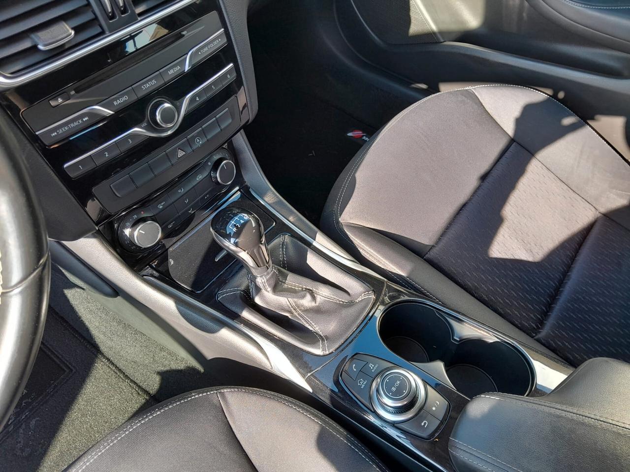 Infiniti Q30 1.5 diesel Business