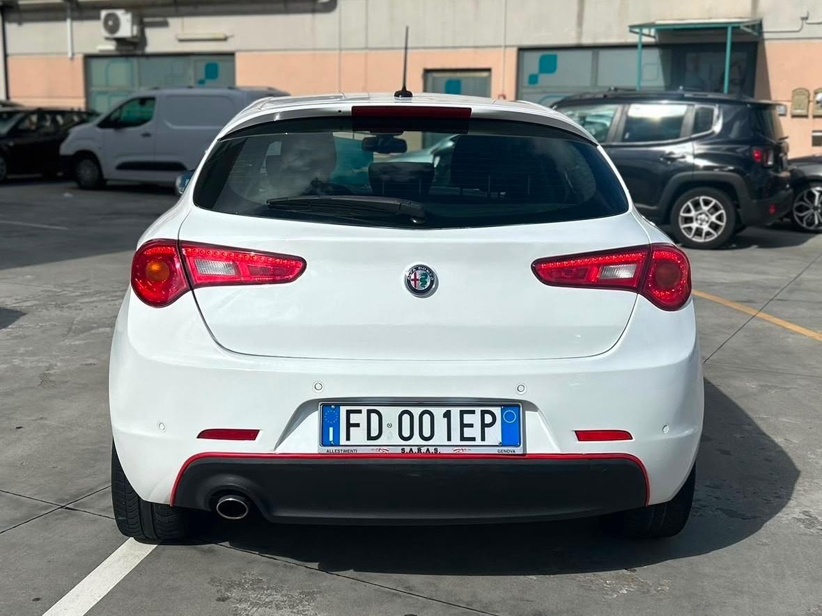 Alfa Romeo Giulietta 1.6 JTDm TCT 120 CV Super