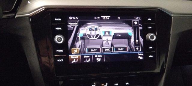VOLKSWAGEN Passat VAR. 2.0 TDI DSG Business LED