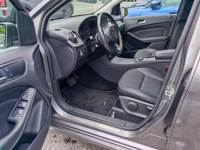 Mercedes-Benz B 180 B 180 d (cdi) Premium auto FL E6