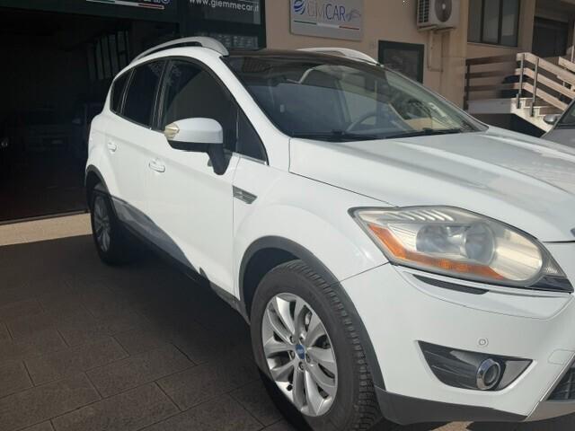 Ford Kuga 2.0 TDCi 163 CV 4WD Powersh.Titanium DPF