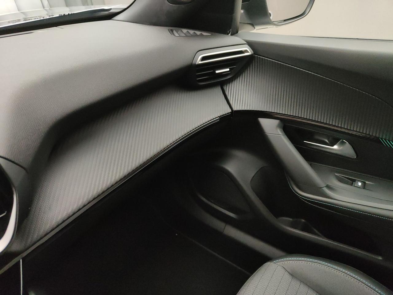 PEUGEOT 2008 II 2020 1.5 BLUEHDI 130CV ALLURE PACK EAT8