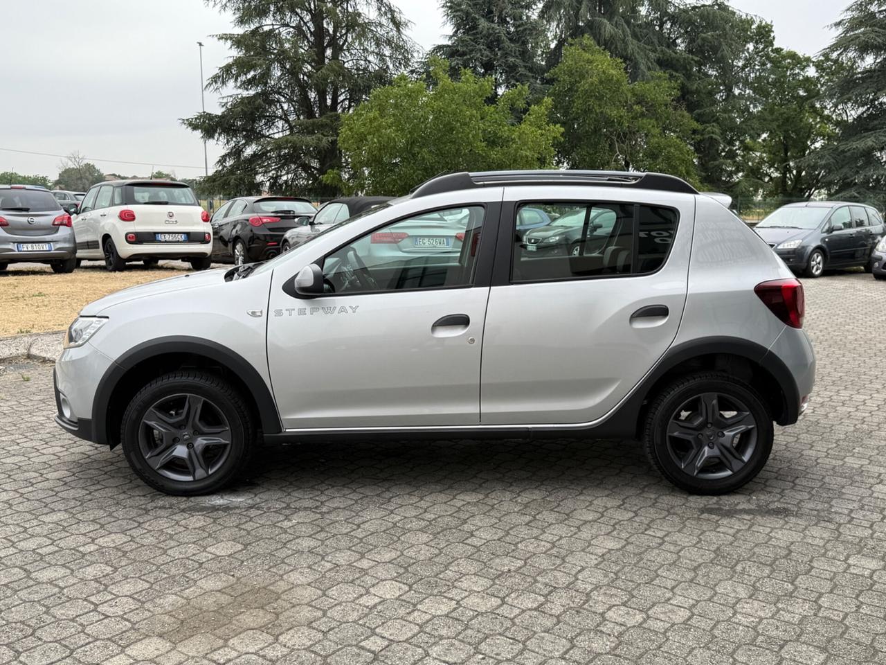 Dacia Sandero stepway 0.9 GPL |Serie Speciale Brave|UNIPRO
