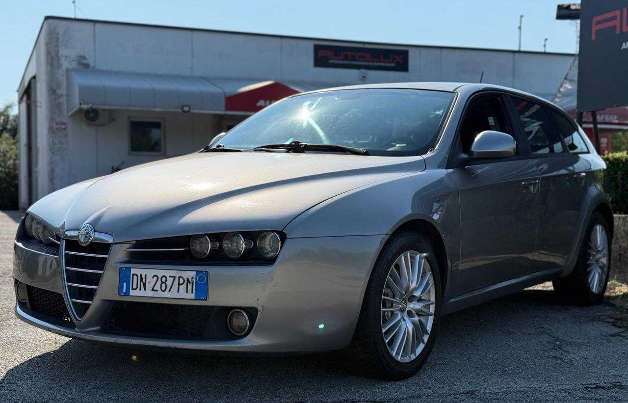 ALFA ROMEO 159 1.9 JTDm Sportwagon Progression 2008