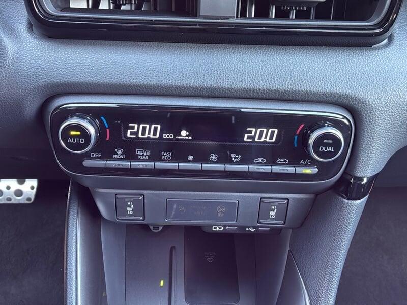 Toyota Yaris Yaris 1.5h 130 GR Sport