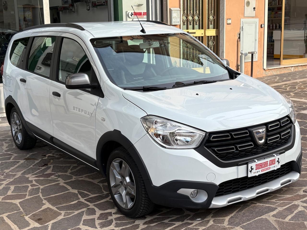 Dacia Lodgy STEPWAY 1.5dCi 7 POSTI AUTOCARRO N1