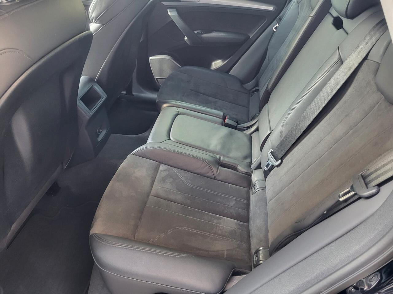 Audi Q5 35 TDI 163 CV QUATTRO AMBIENT FARI LED/ PELLE/ KM 87800....