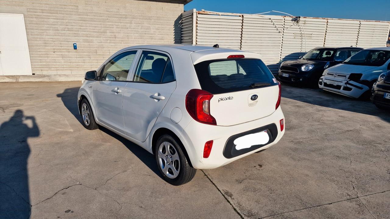 Kia Picanto 1.0 12V 5 porte City