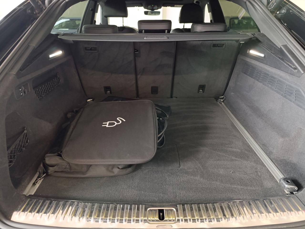 Audi Q8 60 3.0 tfsi e S line Plus quattro tiptronic