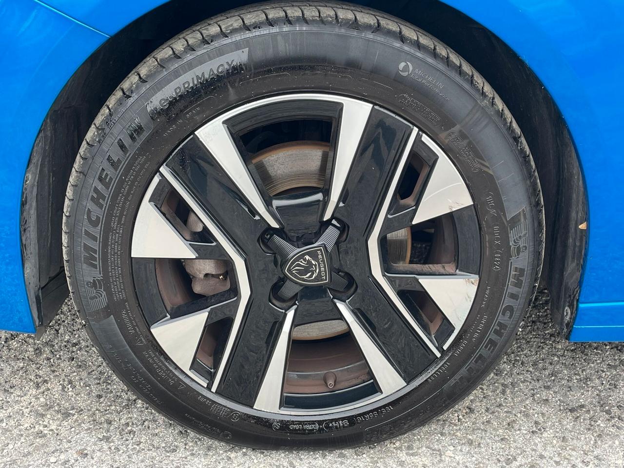 Peugeot 208 PureTech 100 Stop&Start 5 porte Allure